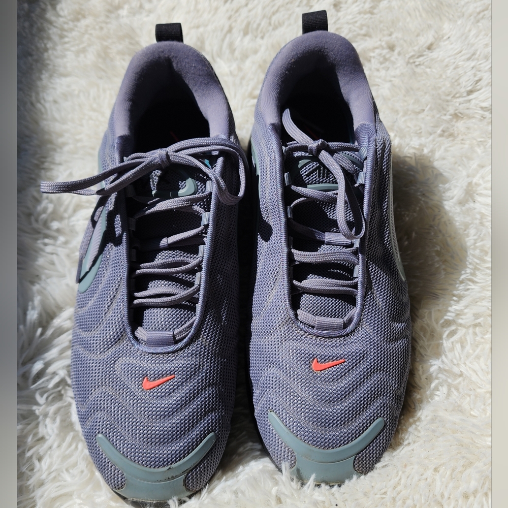 Nike Air Max 720